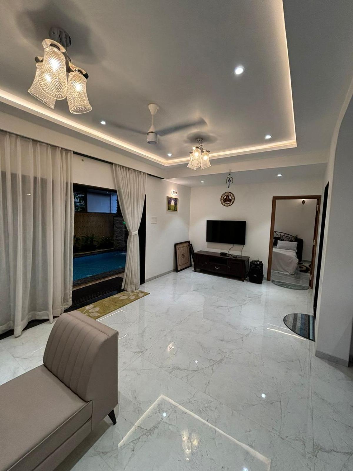Villa Ll Golden Leaf Ll 3Bhk Ll Ac Ll à Lonavala Extérieur photo