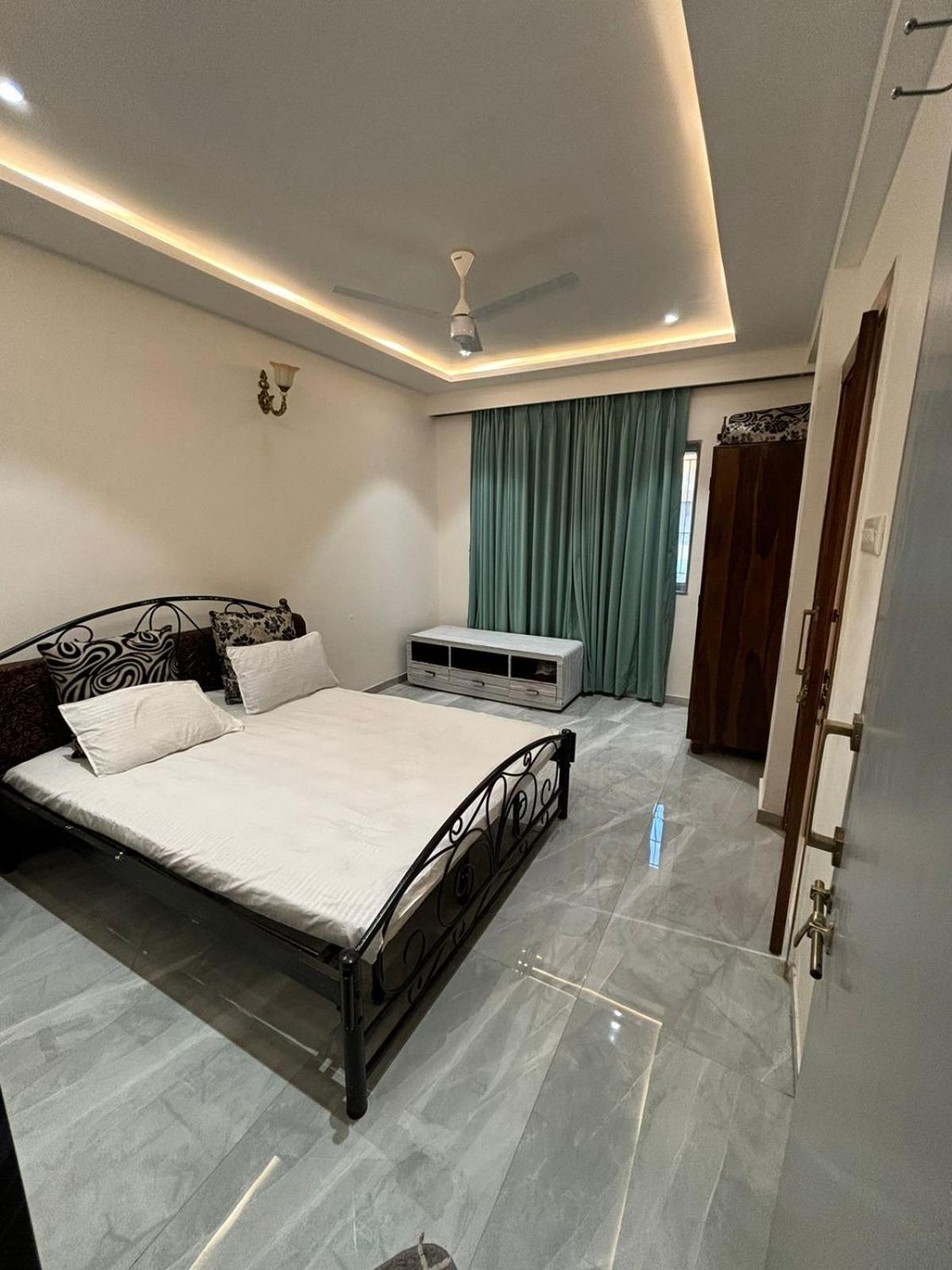 Villa Ll Golden Leaf Ll 3Bhk Ll Ac Ll à Lonavala Extérieur photo