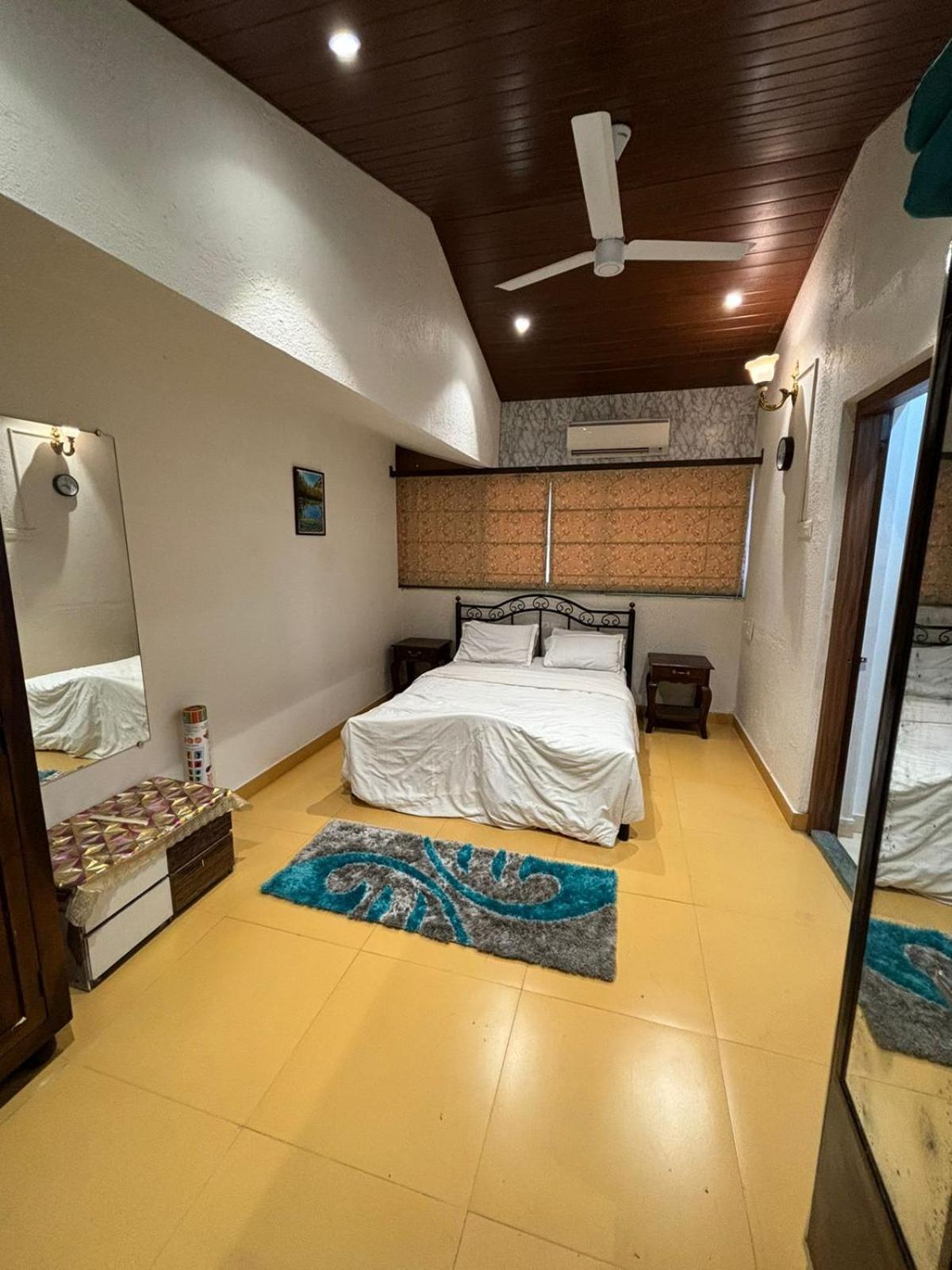 Villa Ll Golden Leaf Ll 3Bhk Ll Ac Ll à Lonavala Extérieur photo